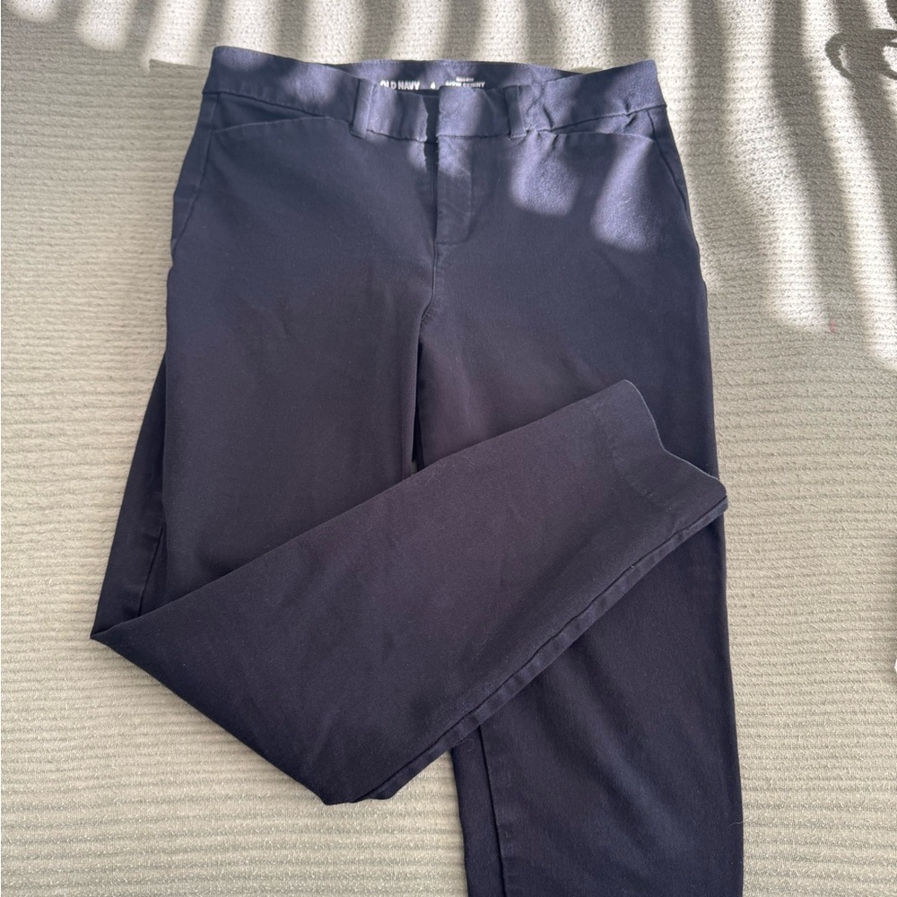 Old Navy Black Pixie Skinny Pants